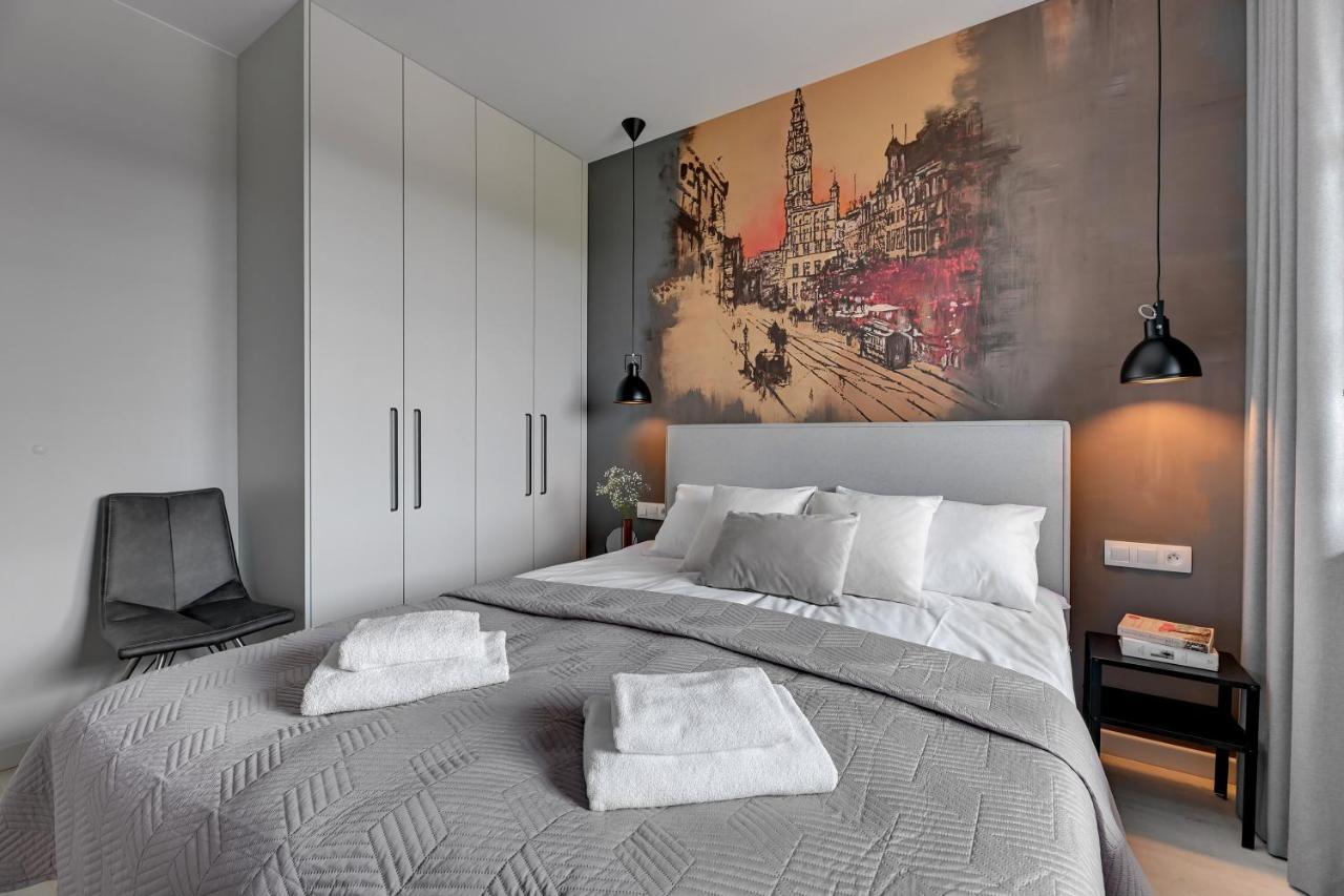 Flatbook - City Center Apartments Doki Living グダニスク エクステリア 写真