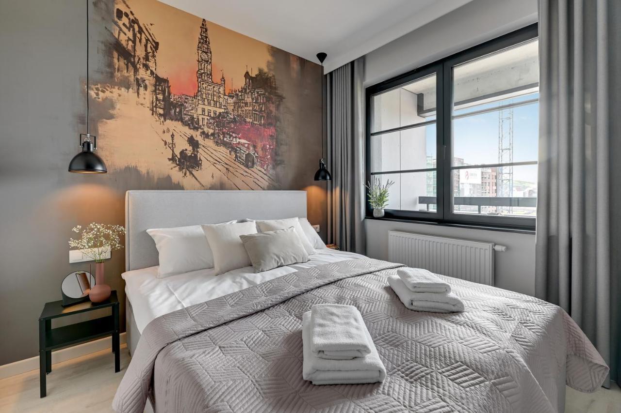 Flatbook - City Center Apartments Doki Living グダニスク エクステリア 写真