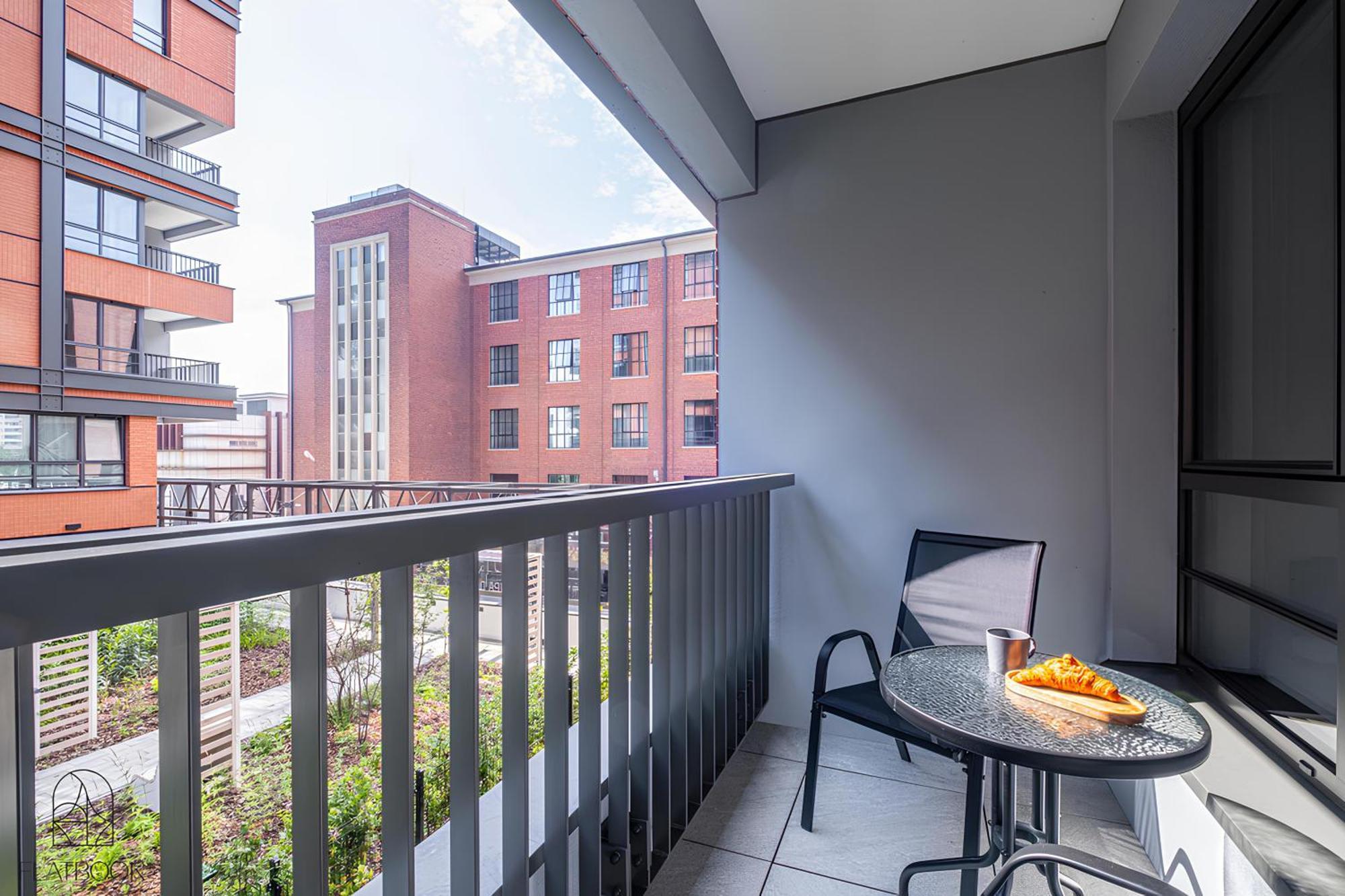 Flatbook - City Center Apartments Doki Living グダニスク エクステリア 写真