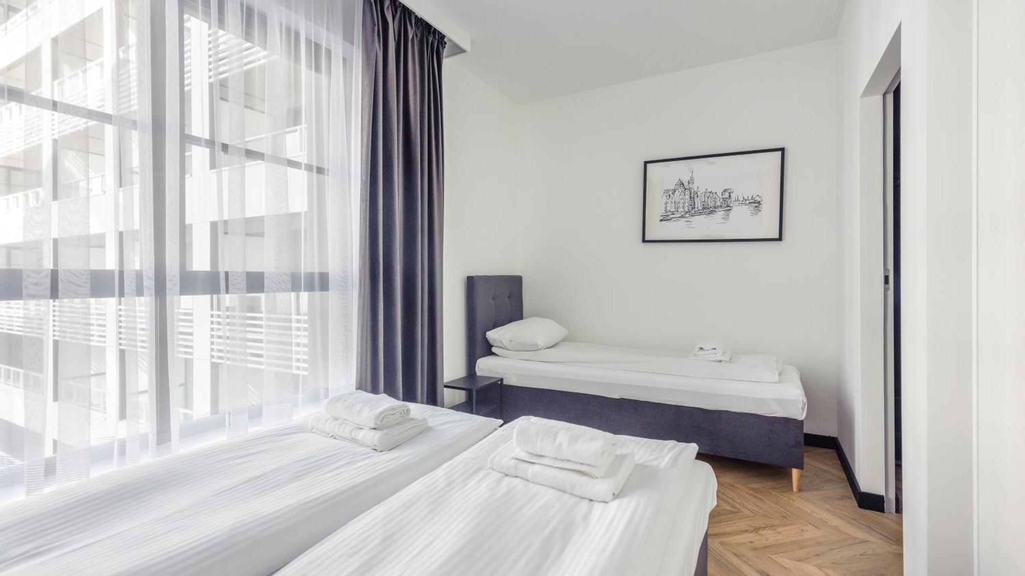 Flatbook - City Center Apartments Doki Living グダニスク エクステリア 写真